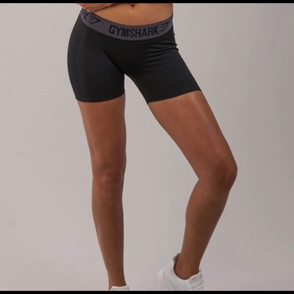 Gymshark Flex Short Size: X-Small Color: Black - … - image 2